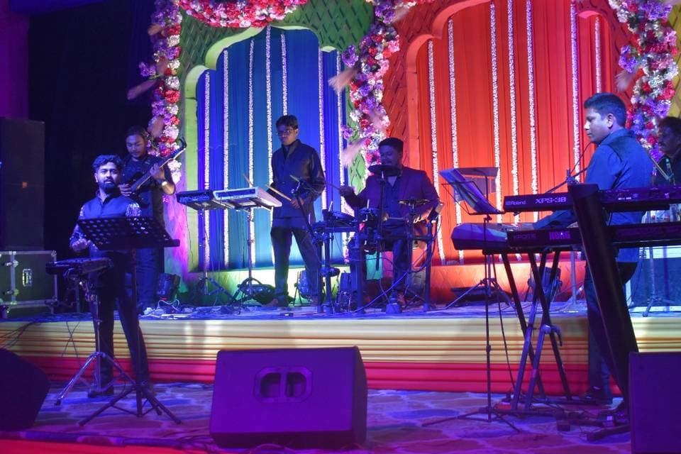 Live Band Performance